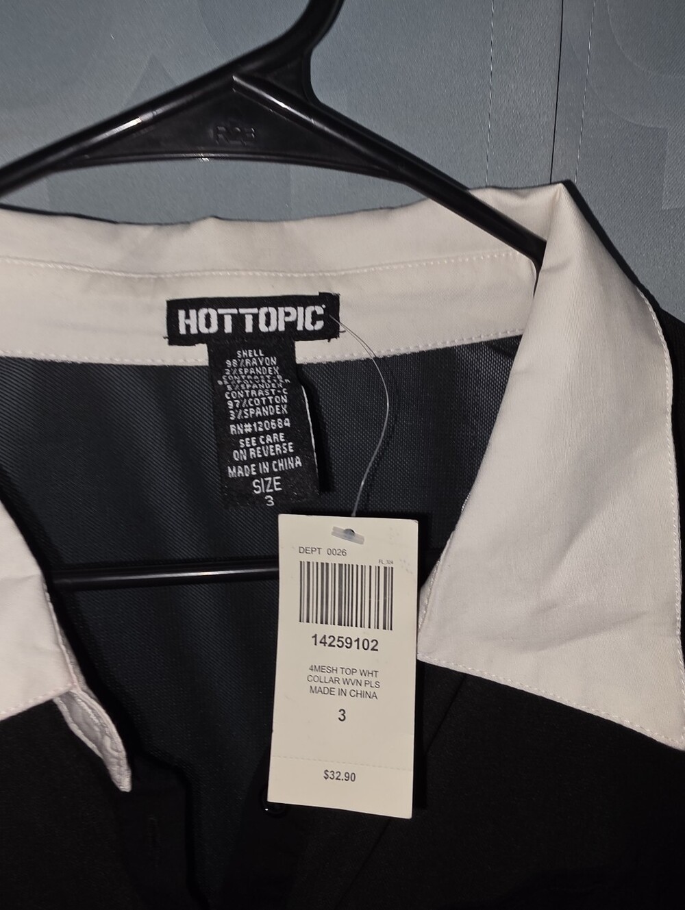 Hot Topic Sheer Top - Picture 3 of 6